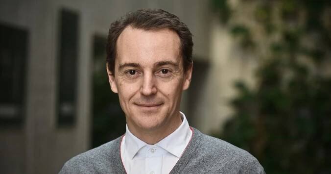 Hrál jsem i červenou papriku v reklamě. A věřil, že jednou přijde Arvéd, usmívá se herec Kern