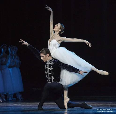 Lidská tragédie o zlomeném srdci. Premiéra Giselle v Baletu SND
