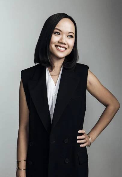 Clothing, Collar, Sleeve, Shoulder, Standing, Coat, Joint, Outerwear, Formal wear, Style, 