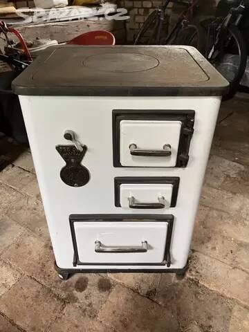 kamna na tuhá paliva Wamsler Tea