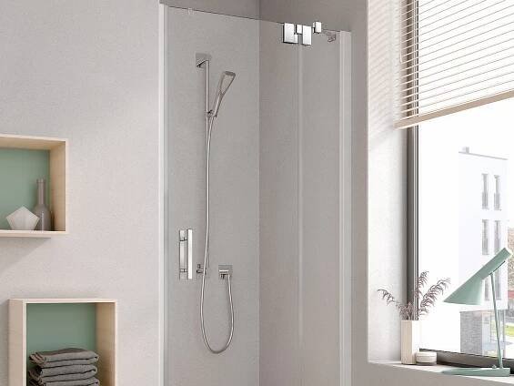 FILIA XP single panel hinged door with fixed panel