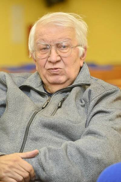 Zemřel chartista Václav Žák. Léta vedl časopis Listy