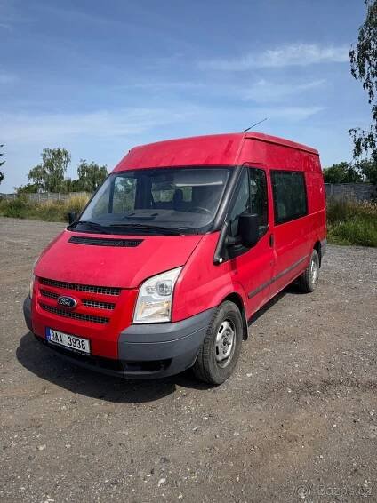 Prodám dodávku Ford Transit 6 mist Nova STK geome