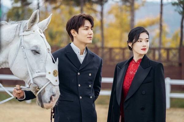 Min-ho Lee, Eun-chae Jeong - Král: Věčný panovník - Z filmu