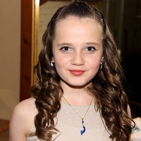 Soubor:Amira-Willighagen-20160527.jpg – Wikipedie