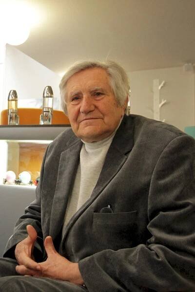 Bořivoj Srba: *19.11.1931 – †3.5.2014, významný český divadelní historik, dramaturg a pedagog