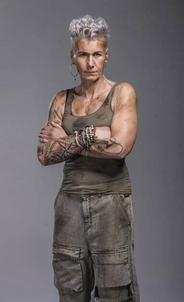Nová známost Andreje Babiše? Super baba i fejková Nečasová, reagují lidé na sexy zrzku, která měla tchyni v Survivoru