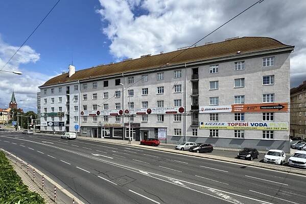 Pronájem Byt 2+1, Masarykova třída, Teplice - Trnovany