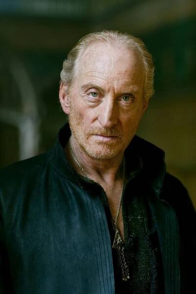 Merlin - Mágobijec - Promo - Charles Dance