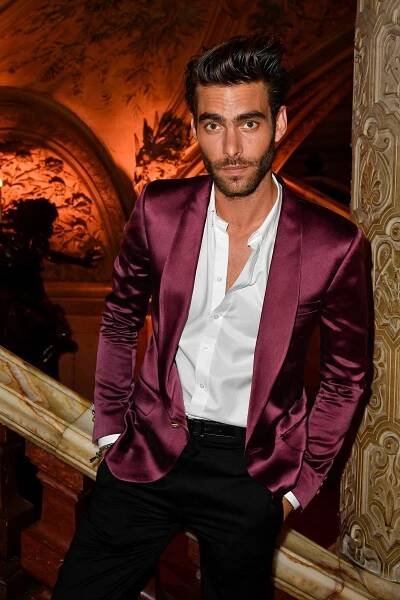 Balmain dresses Balmain and l’Opéra de Paris 