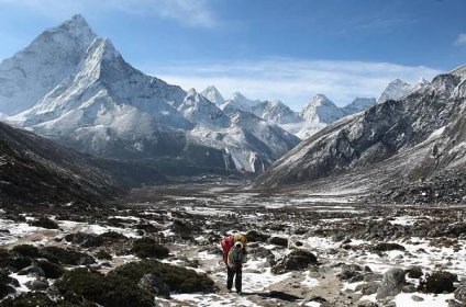 ‚Naše hory začaly páchnout.‘ Horolezci musí odnášet své výkaly z Mount Everestu do základního tábora