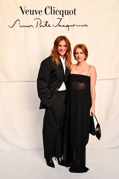 Julia Roberts and Emma Roberts at NYFW