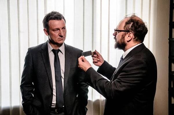 Zrnko pravdy - Z filmu - Robert Więckiewicz, Arkadiusz Jakubik