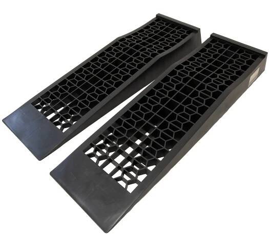 Nájezdová rampa pro auta, 700x200x80mm, 5000kg, 2ks MG04J1118