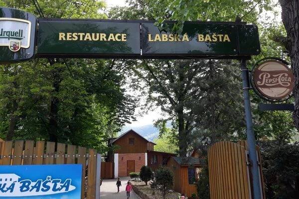 Restaurace Labská Bašta foto 1