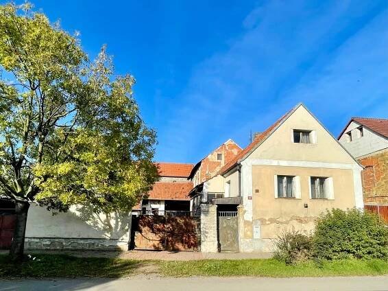 Prodej domu 67 m², pozemek 617 m², Pražská, Kněževes, Středočeský kraj