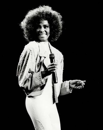 Whitney Houston, 1986