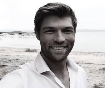 Liam McIntyre Biography - Facts, Childhood, Family Life & Achievements