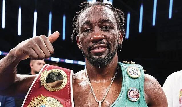 Terence Crawford ukázal na nejlepšího boxera v UFC. Topuria ostrouhal
