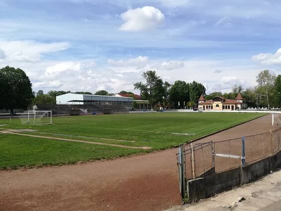 Stadionul Tineretului (Oradea)