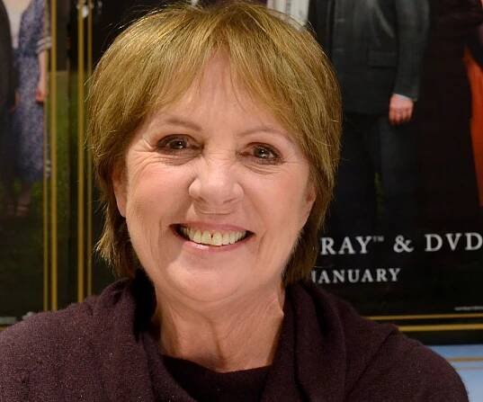 Penelope Wilton Biography - Facts, Childhood, Family Life & Achievements