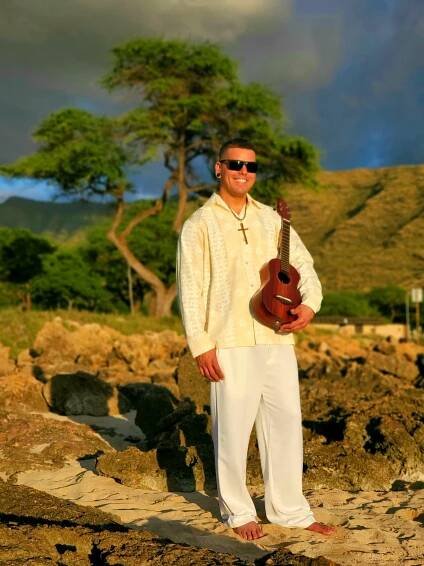 Bless Up Hawaii - Stephen Young
