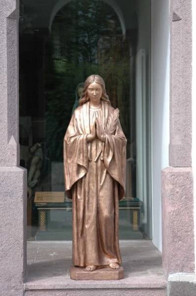 Wooden statue of St.Maria Goretti - Ferdinand Stuflesser 1875