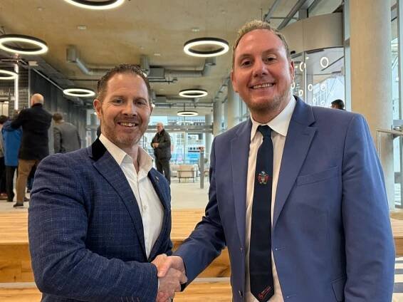 Handover at 71/72 Kingsway - Bouygues UK