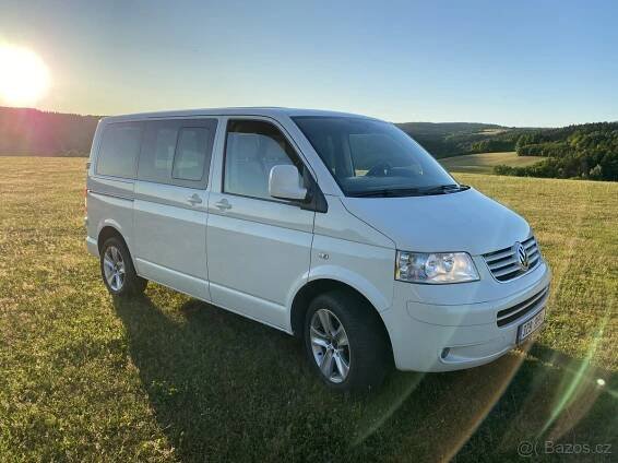 Volkswagen Caravelle 2.5TDi 4Motion 4x4 96kw Rok výroby 2009