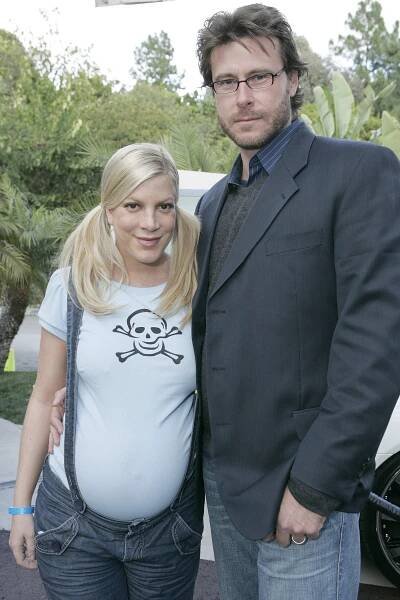 Tori Spelling and Dean Mcdermott.