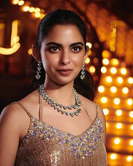 Inside Isha Ambani’s Personal Vault of Diamonds 24
