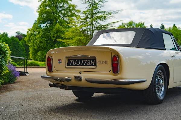 1970 Aston Martin DB6 Mk II Volante