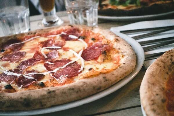 Pizza salami ("salámová") - Itálie pro všechny