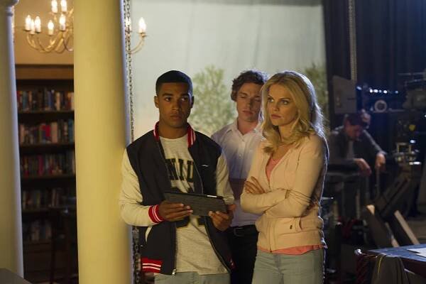 Epizody - Epizoda 5 - Z filmu - Lucien Laviscount, Mircea Monroe