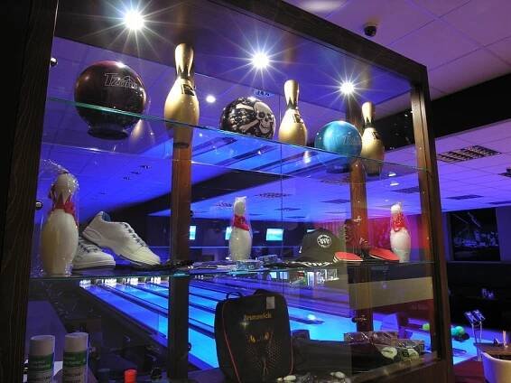 BOWLING ZNOJMO, BOWLING SPORT BAR ZNOJMO - nový bowling ve Znojmě | Bowling sport bar Znojmo