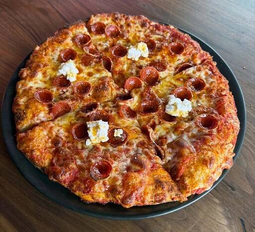 The hot honey and ricotta pizza from Little Ese