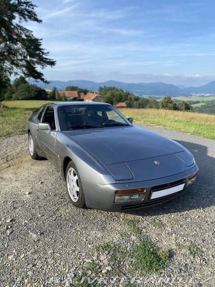 Porsche 944 S2 1990