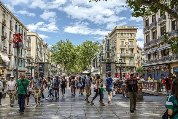 Rambla ulice v Barceloně, Španělsko — Stock obrázek