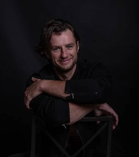 MateuszMosiewicz,JunikaHead