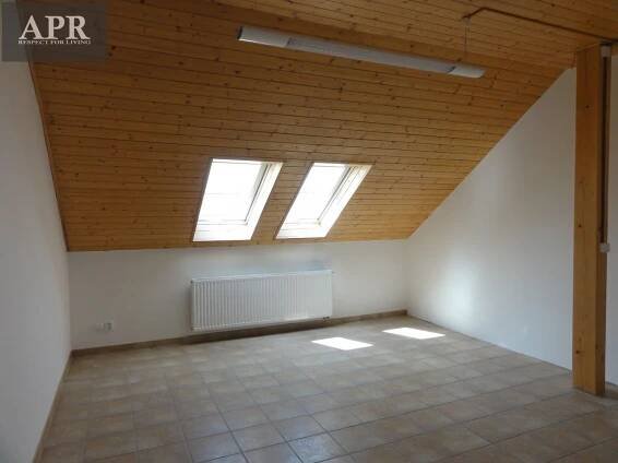 Pronájem kanceláře 44 m², Naardenská, Uherský Brod
