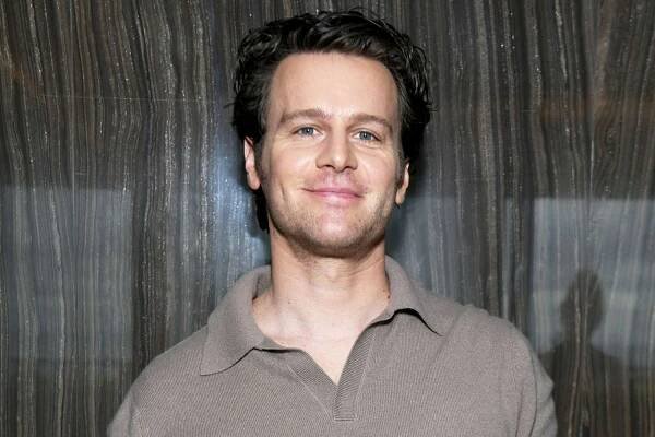 Jonathan Groff Says He's 'Ready and Open for Anything' After Being Single 'for a Couple of Years'