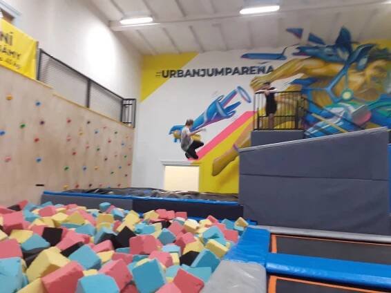 Jump Aréna 7.C | Základní škola Broumovská, Liberec
