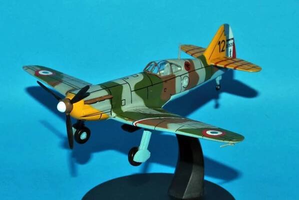 1:72 Dewoitine D-520, bazar - DeAgostini