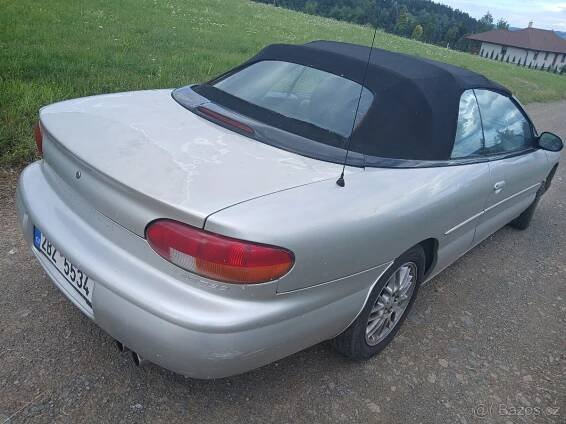 Chrysler Sebring 2,5 120kw , Benzín Kabrio