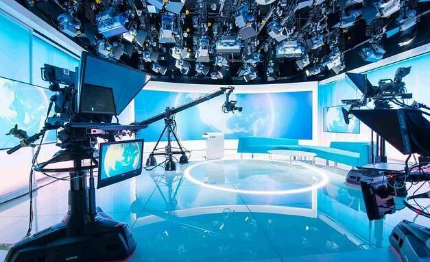 Poplatky za televizi a rozhlas se zvyšují teď! Platí se 205 Kč měsíčně - fintag.cz