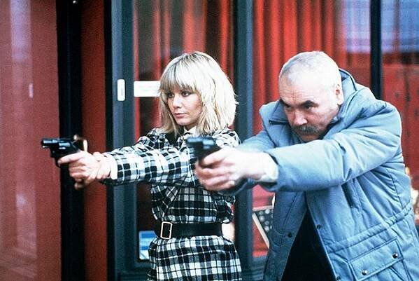 Dempsey a Makepeaceová - Z filmu - Glynis Barber, Ray Smith