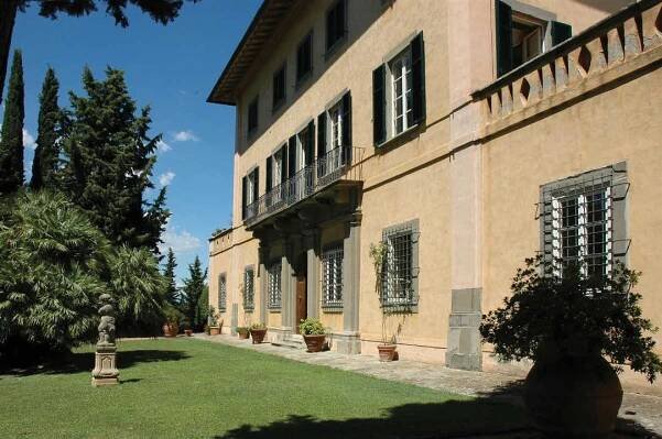 Tuscan-Villa-12