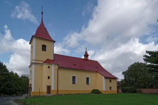 Kostel Narození Panny Marie - Oficiální stránky obce Horní Újezd