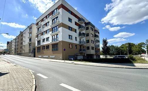 Novostavba bytu 3+kk (92 m2) s balkónem a zimní zahradou (s koupí krytého parkovacího stání v suter