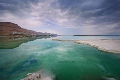Mrtvé moře - nejstarší přírodní lázně na světě